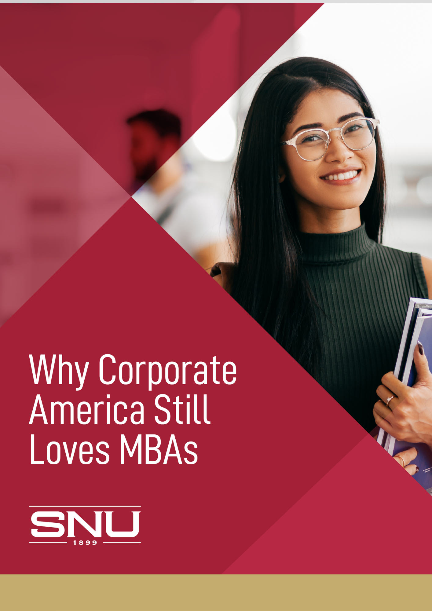Why corporate America loves MBAs - student smiling at the camera
